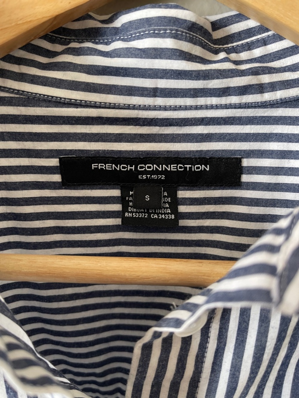 French Connection cropped striped button-down shirt - Picture 3 of 10